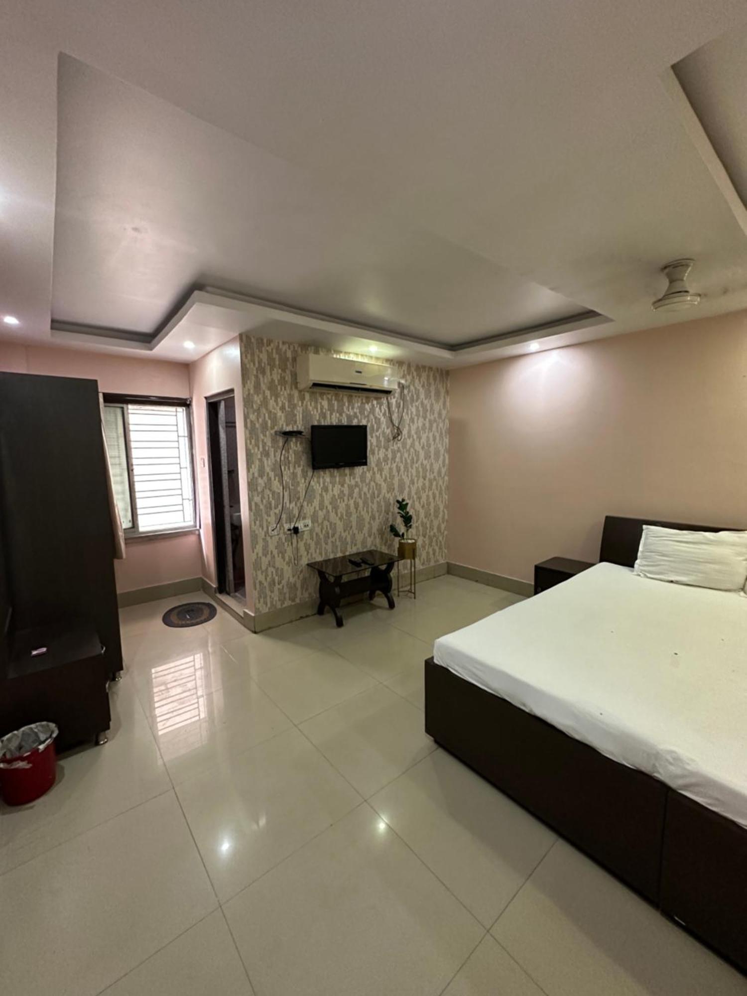 Jagannath Residency And Prasadam Hotel Kolkata Bagian luar foto